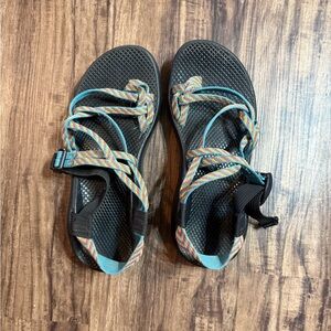 Chacos ZX 2 Rainbow Yampa Fiesta Hiking Water Vibram Strappy Sandals Women 9